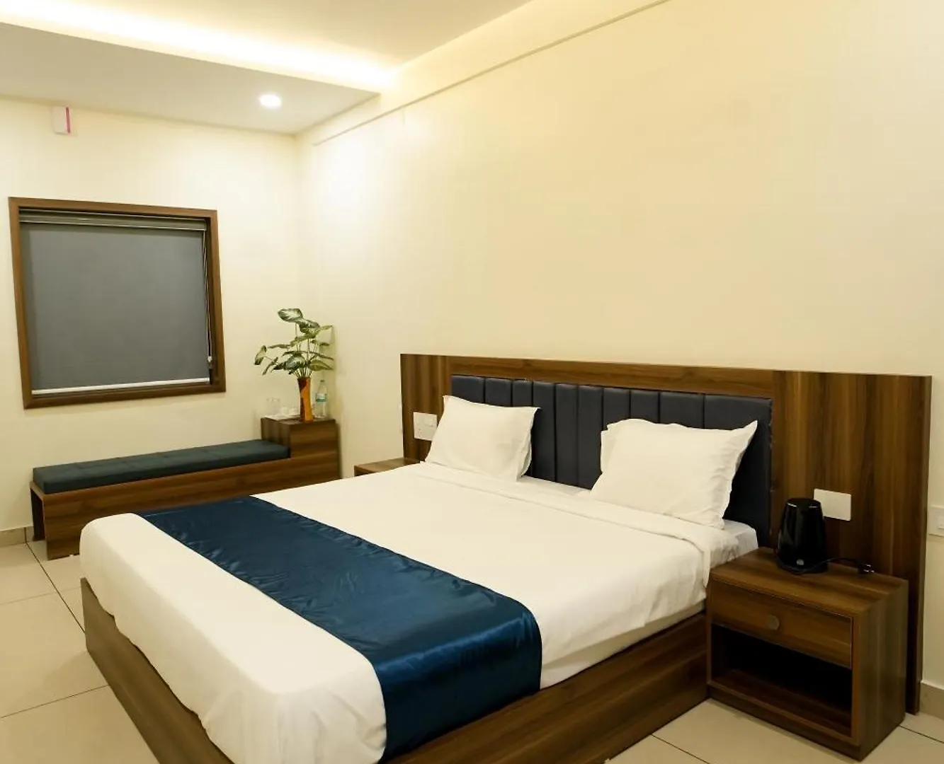 ホテル Grand View Residency Nīleshwar