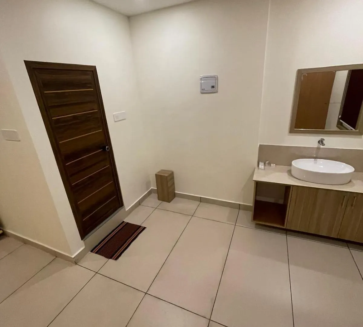 ホテル Grand View Residency Nīleshwar